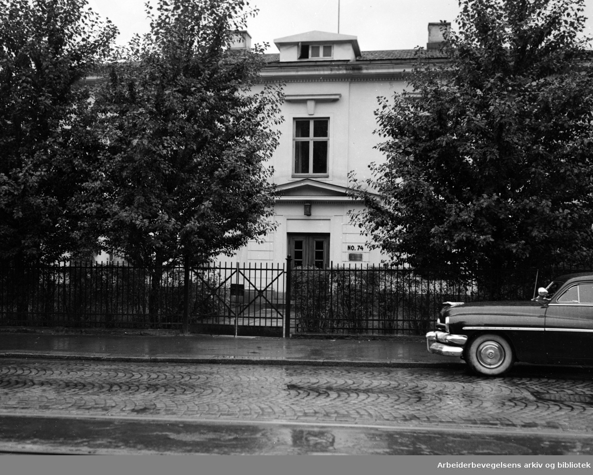 Sovjetsamveldets Ambassade (Drammensveien 74). September 1954