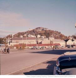 Biler på parkeringsplass ved Areneset, Egersund