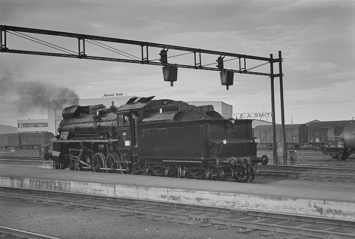 Damplokomotiv type 26c nr. 436 på Trondheim stasjon. Lokomotivet er på prøvetur etter revisjon på Marienborg Verksted.