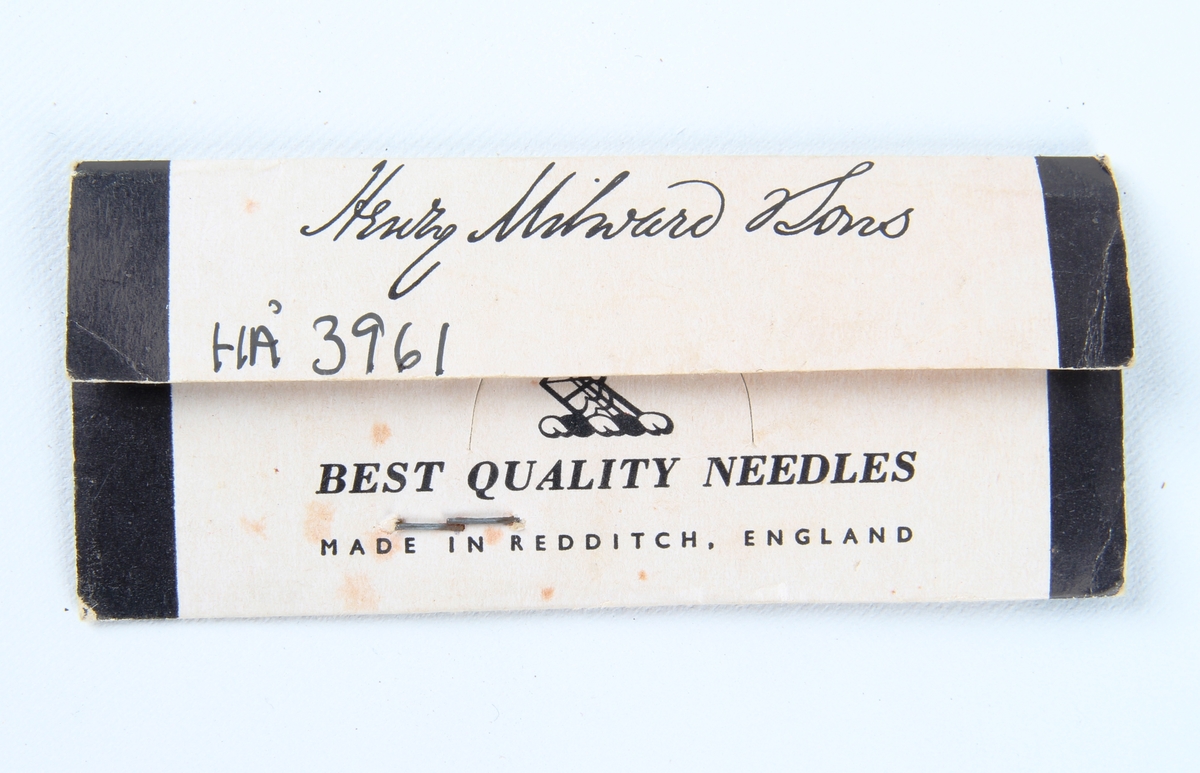 Stoppenåler i original pappemballasje.