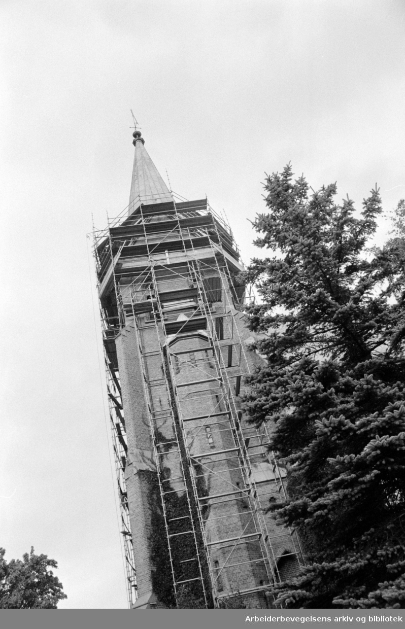 Vestre Aker kirke. September 1975