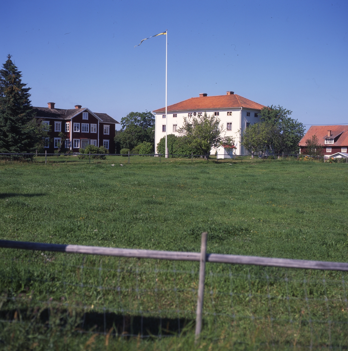 Schols gården, 1995.