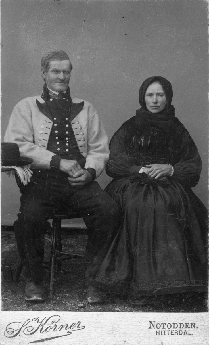 Portrett av Niri Forberg og kona Anne (f. Sisjord)