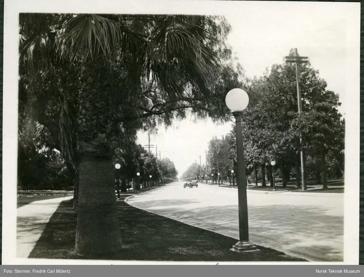 Gate i Pasadena, ved Mount Wilson, California