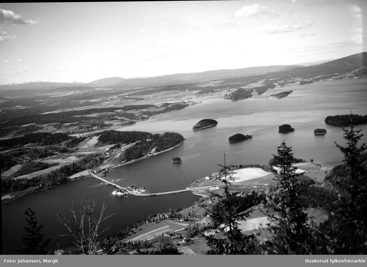 Fra Kongens utsikt på Krokskogen, med utsikt til Steinsfjorden, en del av Tyrifjorden