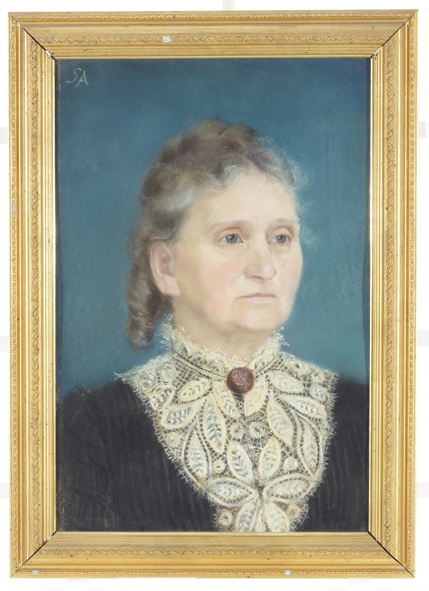 Pastellmålning.
Porträtt föreställande Siri Ekedahls mor, biskopinnan Elise Andersson, f. Lindfors (1827-1910).