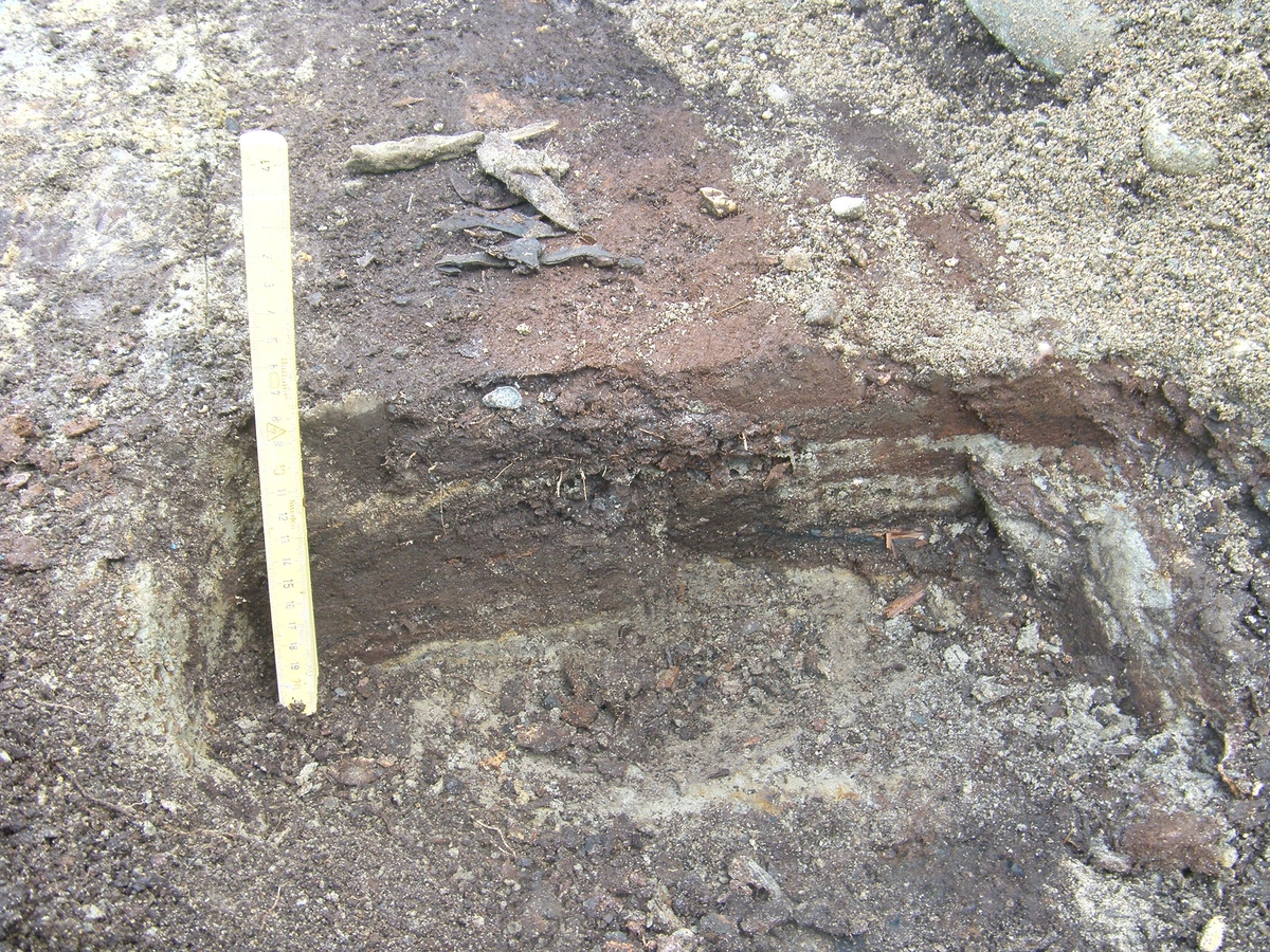 Arkeologisk schaktningsövervakning, schakt 1, bevarade lager, Centrum, Enköping 2017