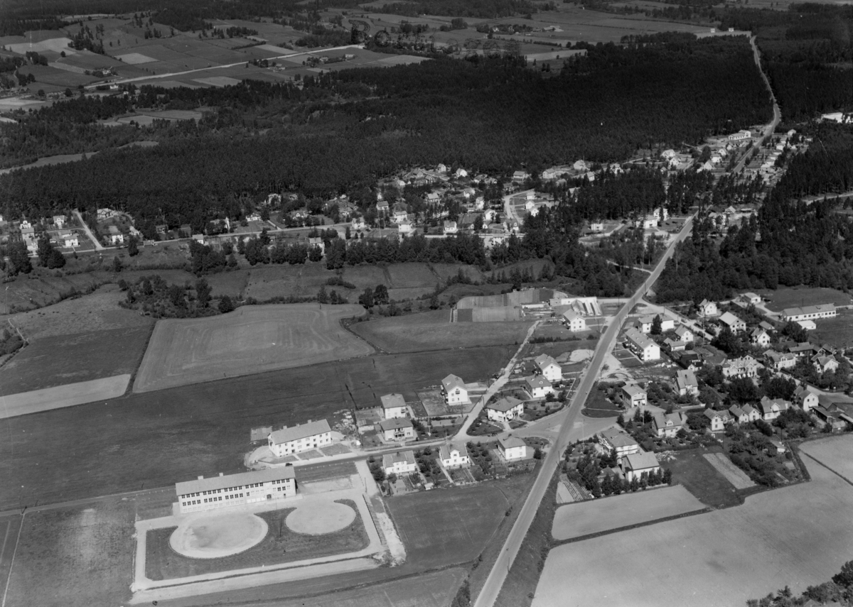 Flygfoto över Bankeryd i Jönköpings kommun Nr L 723.