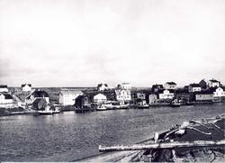 Skallelv sett fra sydsiden av elven, ca 1960.