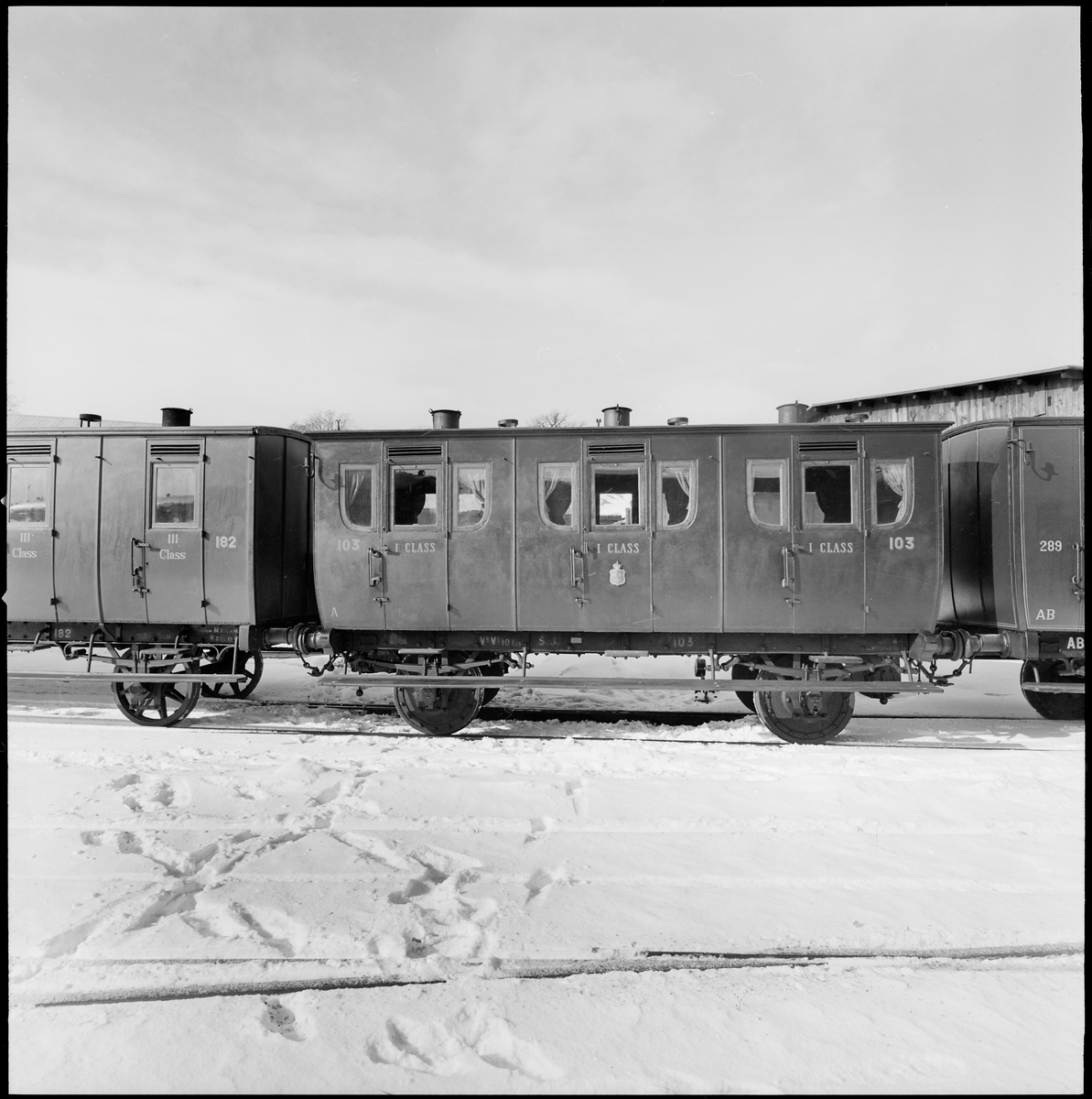Statens Järnvägar, SJ A 103. 1:a klass vagn tillverkad av Lauenstein & Co, Hamburg.