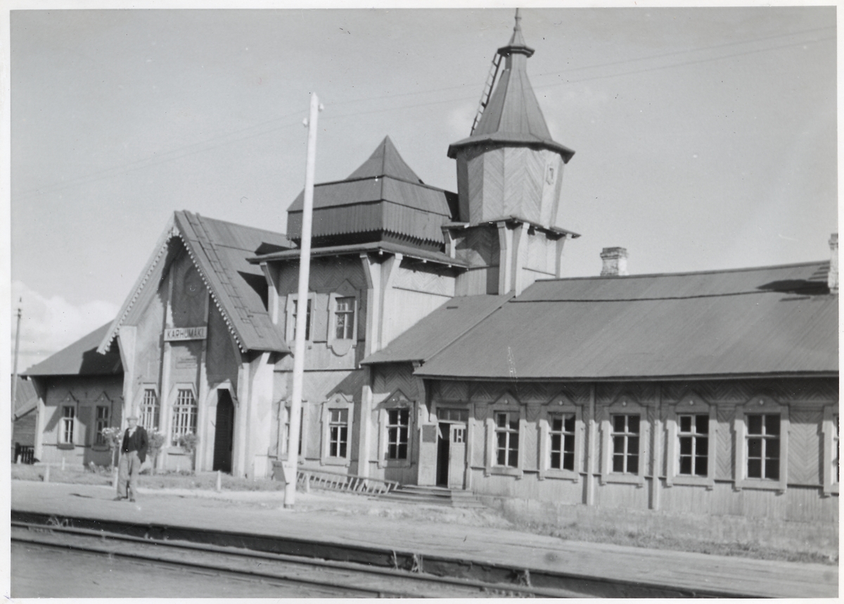 Karhumäki station.