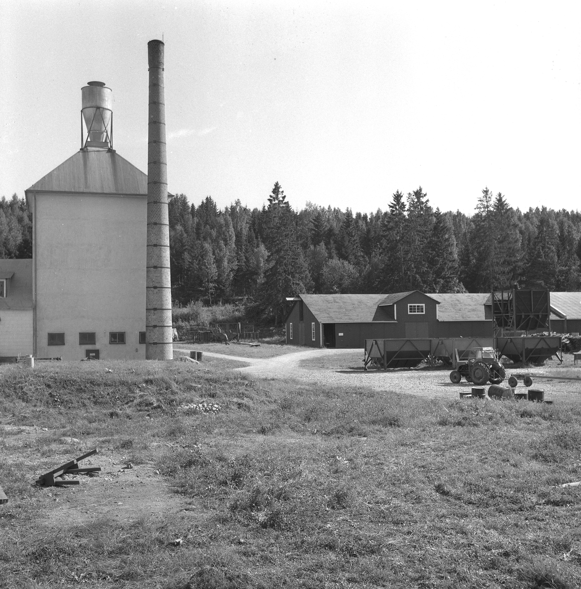 Vretstorpsverken bygger ut.
Augusti 1958.