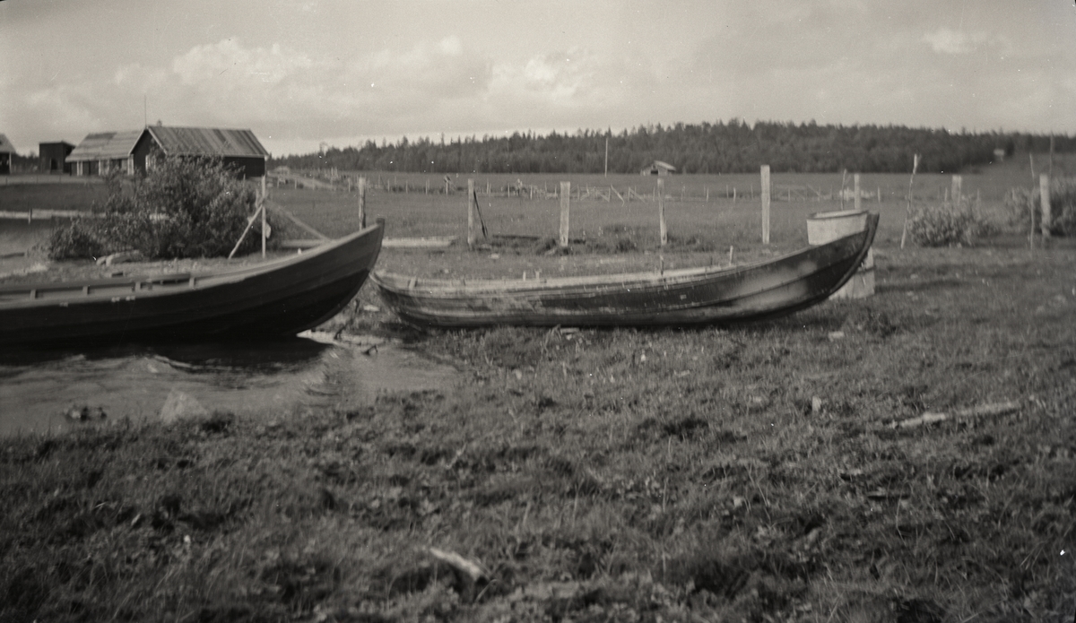 Bask. -Flatbunnet innsjøbåt fra Salmijarvi