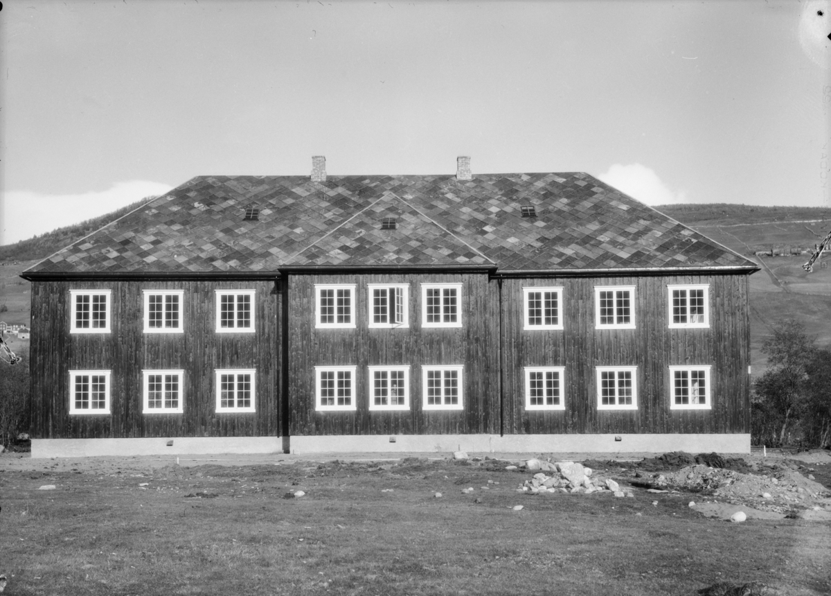 Dovre, nyoppsatt nedre bygning ved Hjerleids Minne. Tatt i bruk 1929