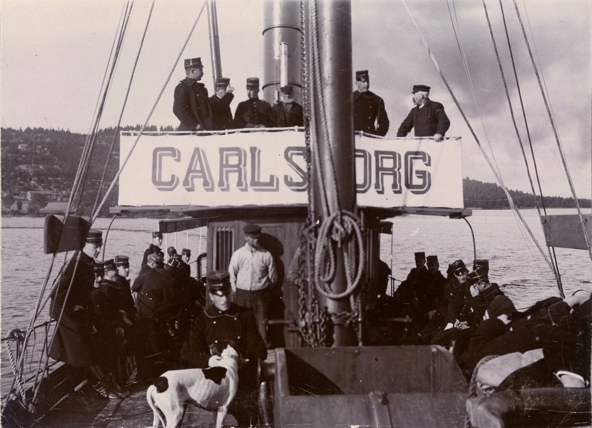 På båten "Carlsborg".