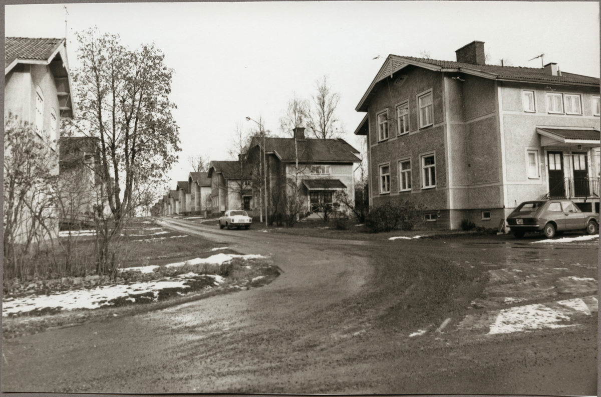 Arbetarkaserner i Grängesberg som 1981 är pensionärsbostäder.