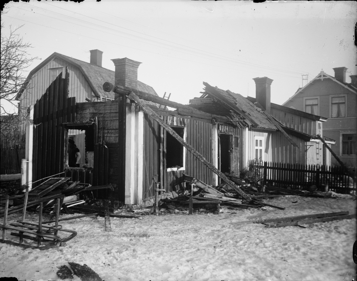 Nedbrunnet hus, Södra Tullportsgatan 6, Östhammar, Uppland 1918