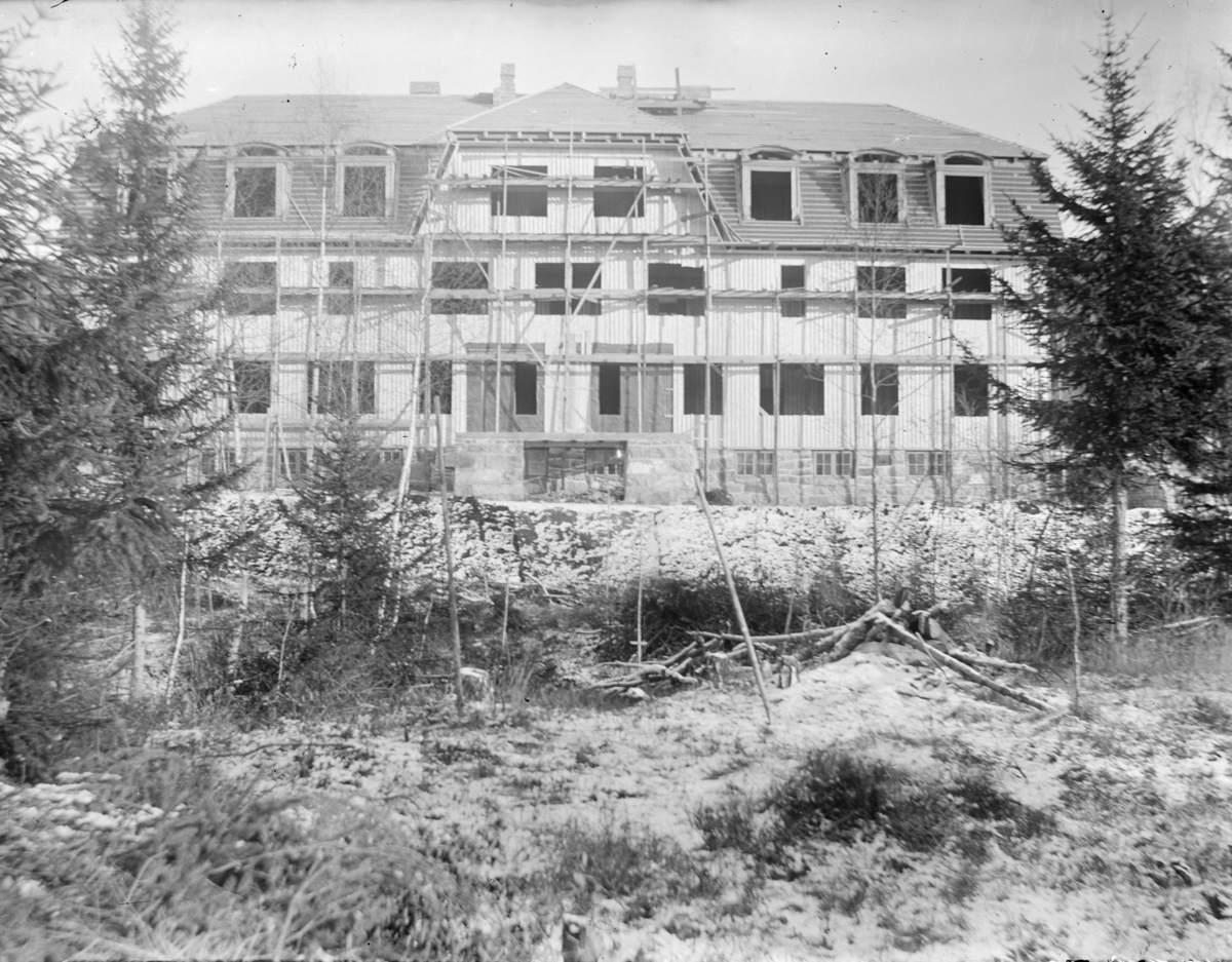 Lillehammer Turisthotell under bygging 1910-1911