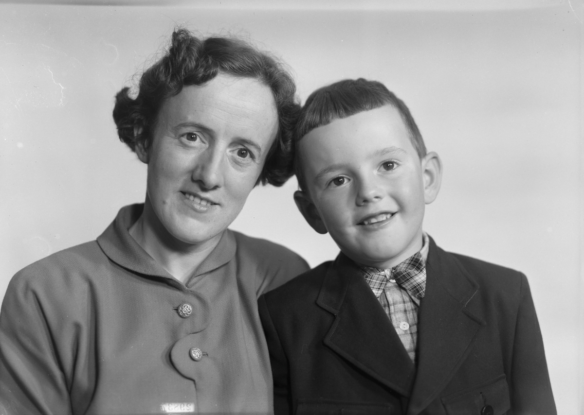 Liv Horsberg med sønnen Øyvind