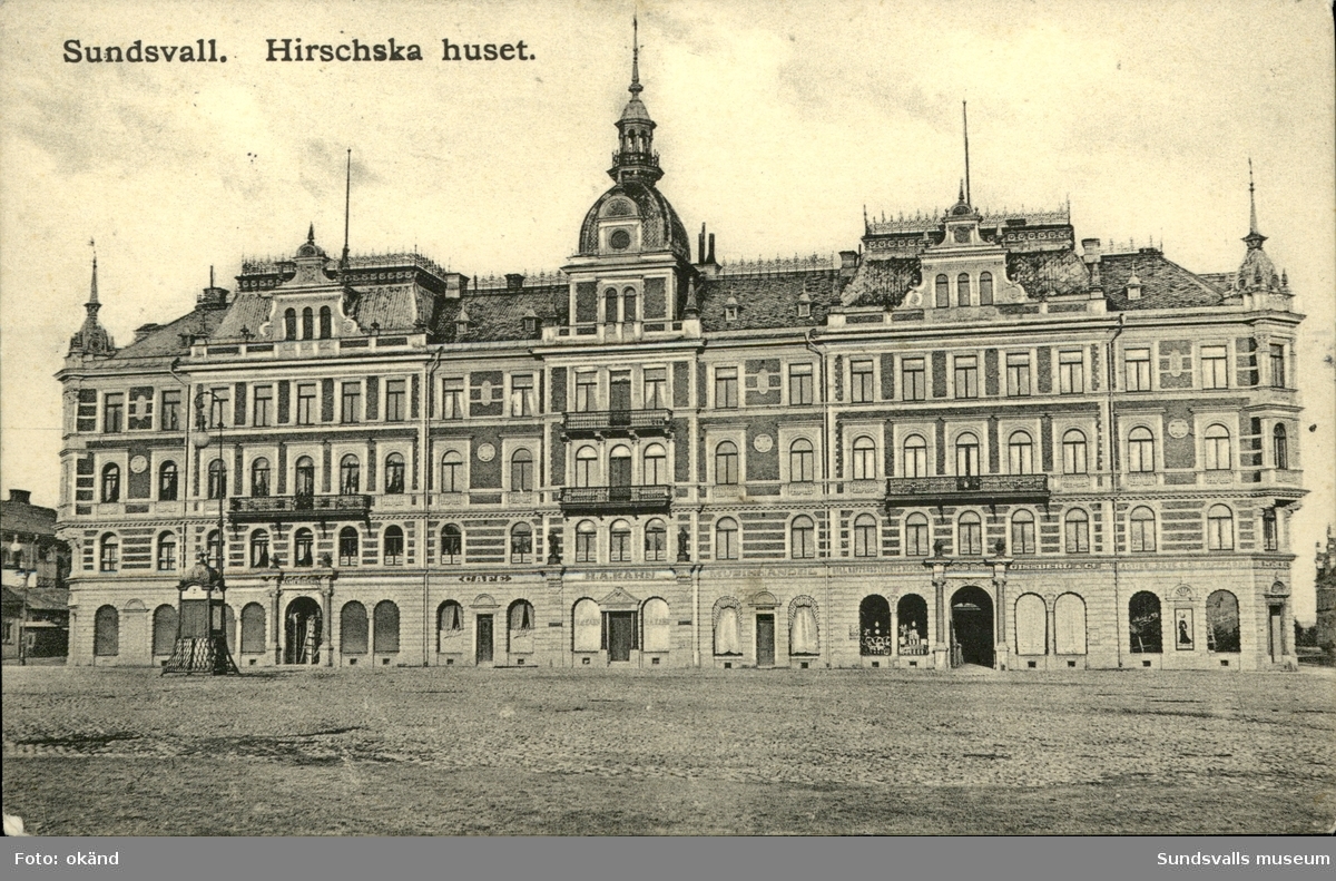 Vykort med motiv över Hirschskahuset i Sundsvall.