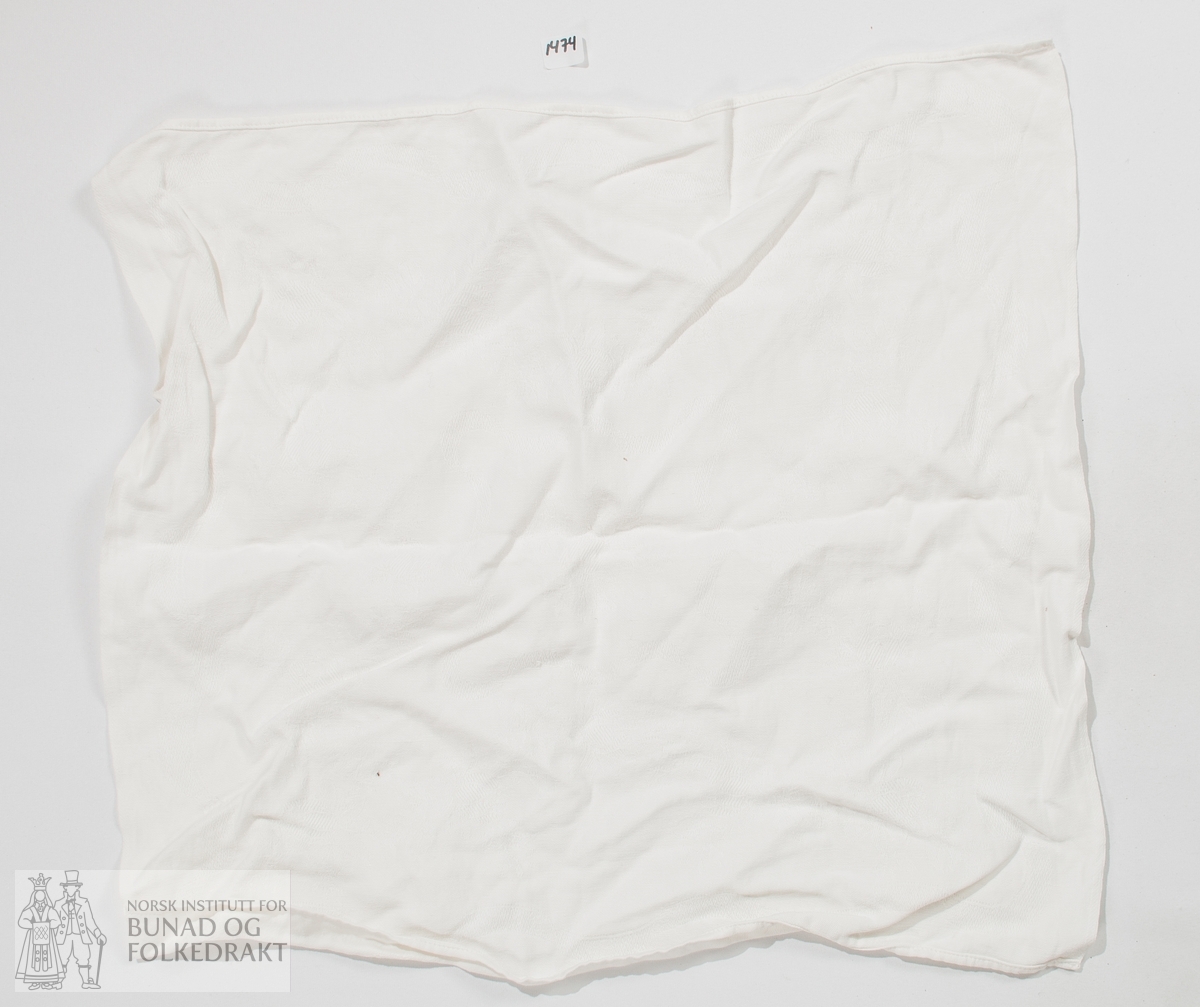 Flat tekstil, lommetørkle eller serviett i bomull, damask.
46 cm x 46 cm.