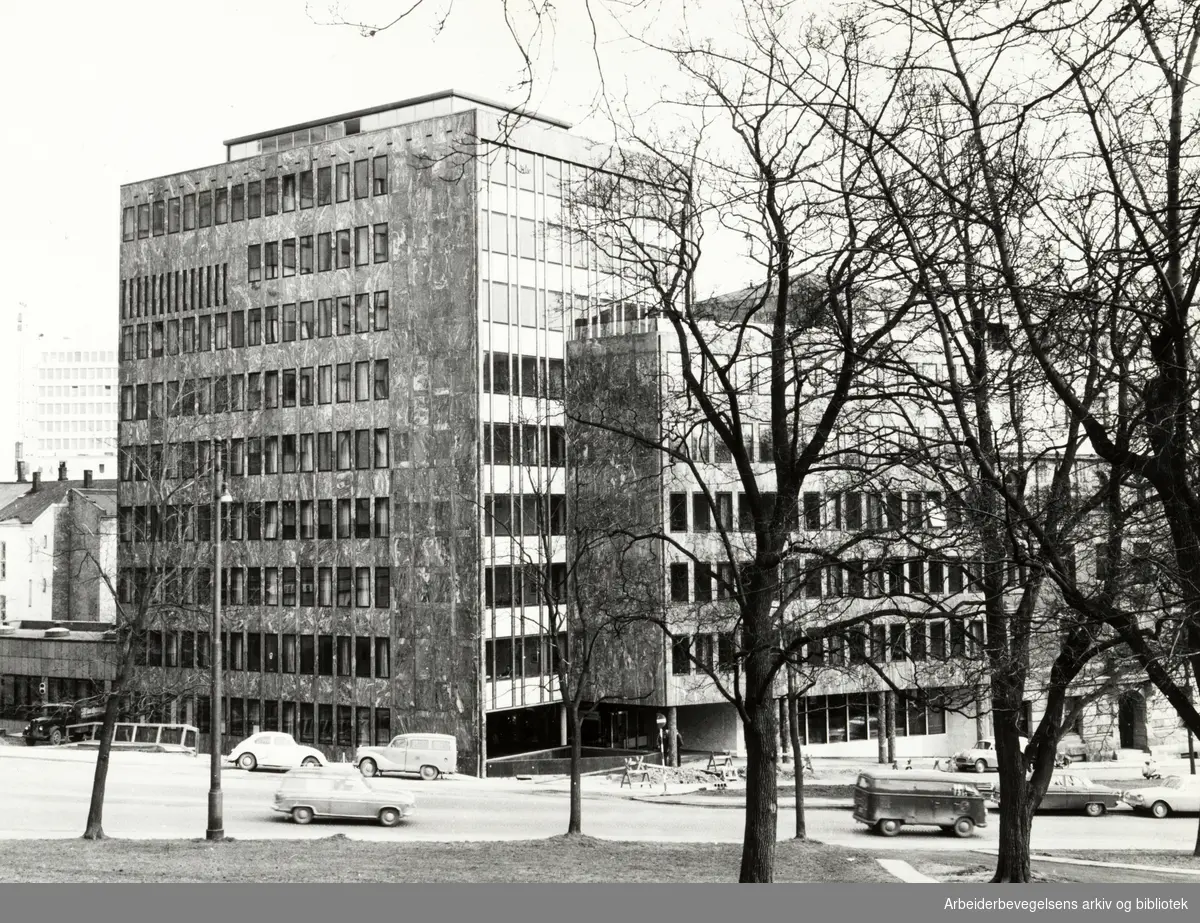 Norges Brannkasse, nytt bygg. Wergelandsveien 3. April 1961