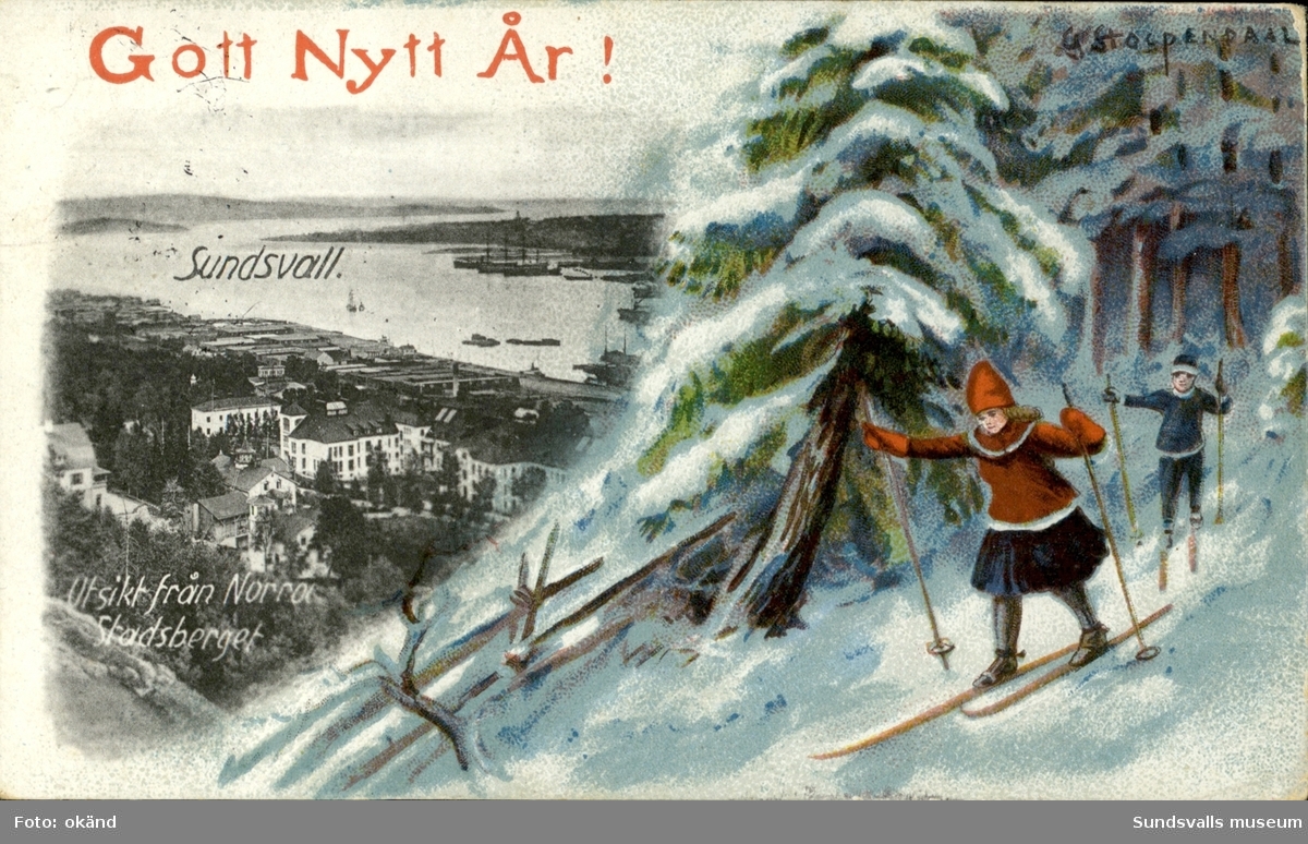 Vykort med motiv över Hamnen med texten Gott Nytt År  Sundsvall- Utsikt från Norra Stadsberget.