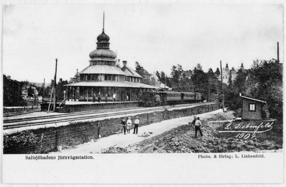 Järnvägsstation i Saltsjöbaden.