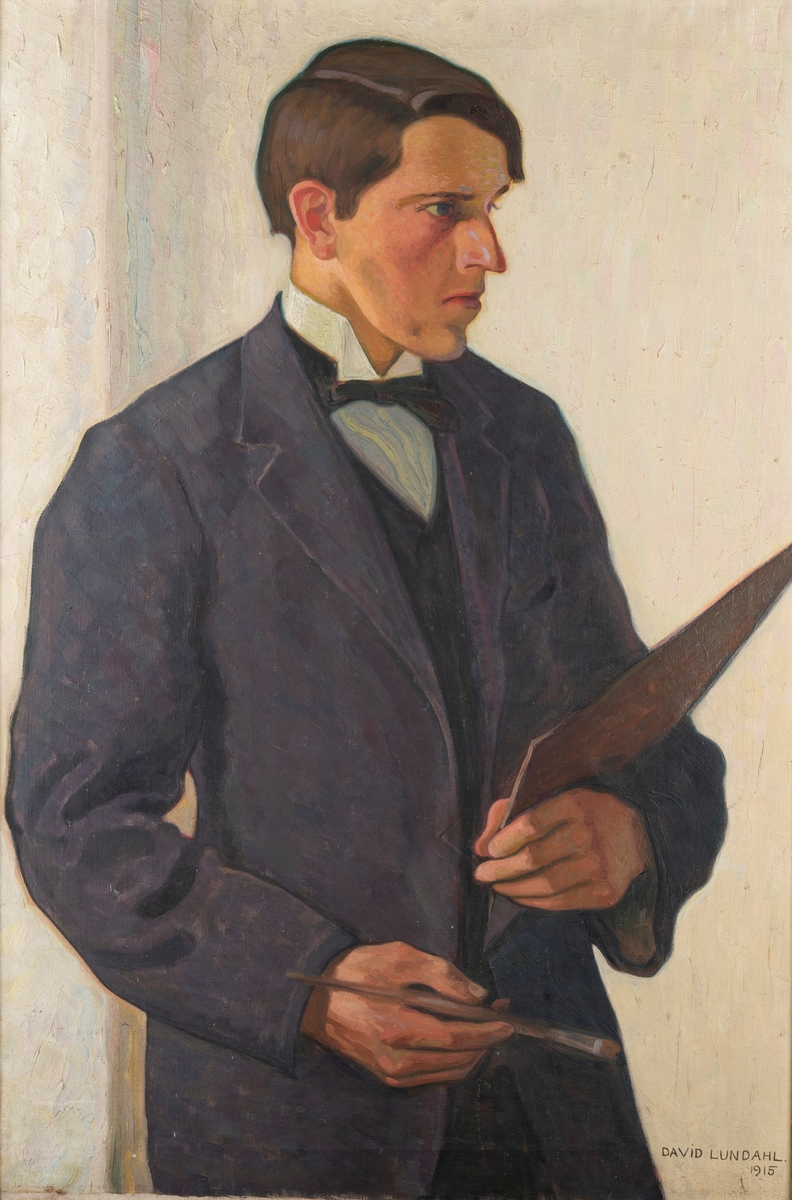Posträtt av målaren Antonius Svensson. I vänstra handen håller han en palett och i högra handen en pensel.