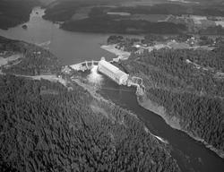 Solbergfoss kraftverk i Nedre Glomma, fotografert fra et fly