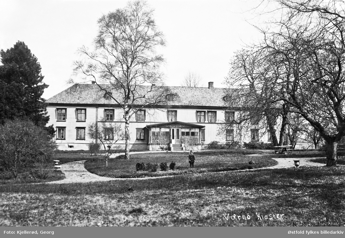 Værnø/ Værne kloster 1906- 1913 i Rygge.