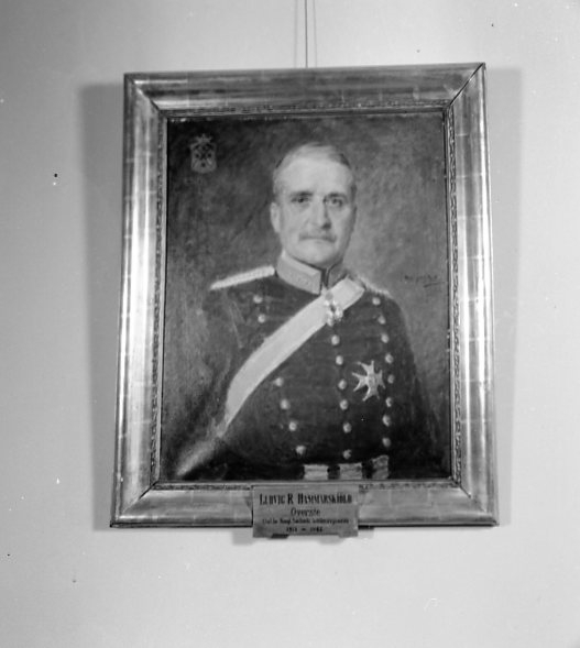 Regementchefsporträtt. Överste Ludvig R. Hammarskiöld.