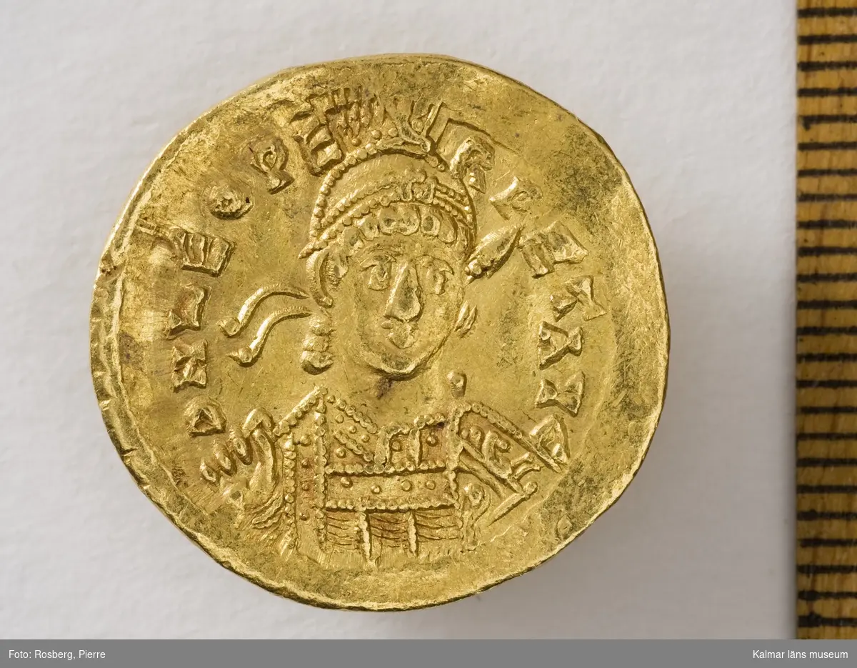 KLM 23575:7 Mynt, solidus, guld. Präglad för Leo I (457-474 e.Kr). Bestämning: F 434, RICX605.