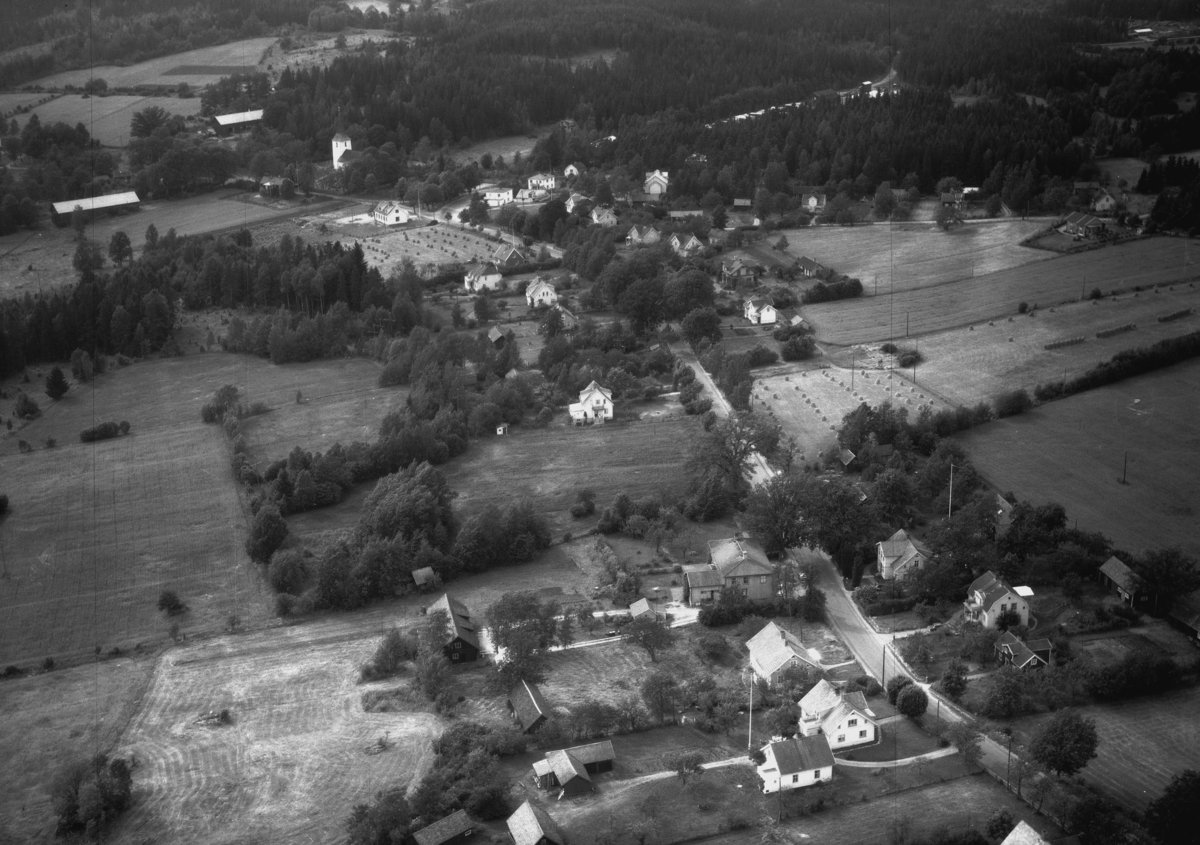Flygfoto över Nye i Vetlanda kommun, Jönköpings län 1056/1967