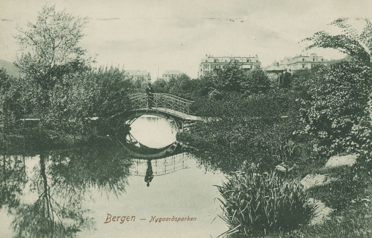 Bergen. NygårdsparkenUtgiver: O. Svanøe, 1905.