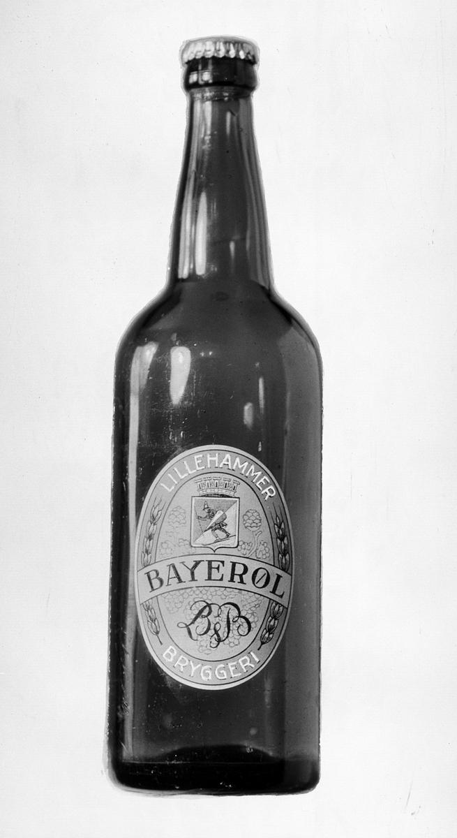 Bayerøl, Lillehammer Bryggeri. Fotografert 1927.