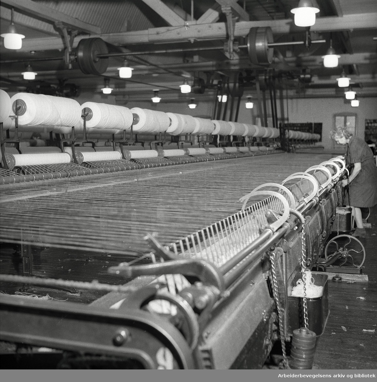 Frysja Ullvarefabrikk, .desember 1948