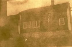 Borgstua..(Se Romsdalsmuseets årbok 2001)