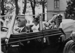 Kongebesøk..(repro fra Fylkessykehuset)