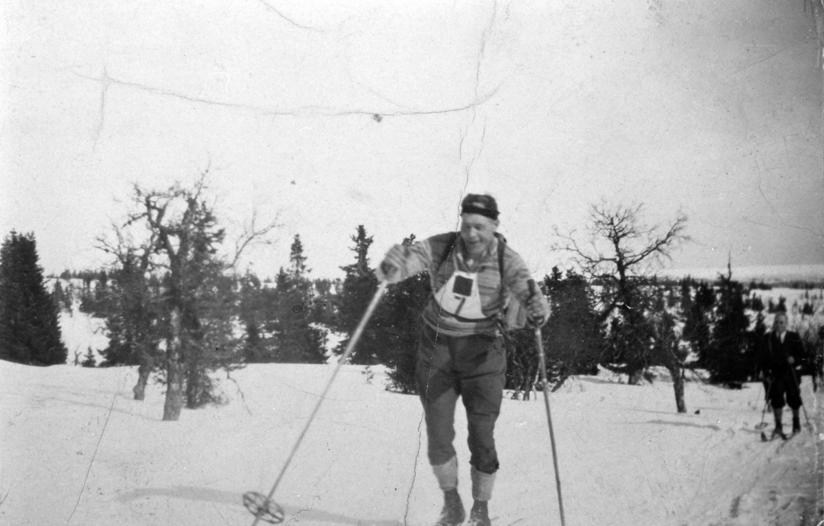 Aksel Johansen var første veldring på Grunna på det første Birkebeinerrennet som ble avholdt 1932.