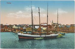 Postkort, Vadsø havn, pomorskute i forgrunnen, ca. 1900