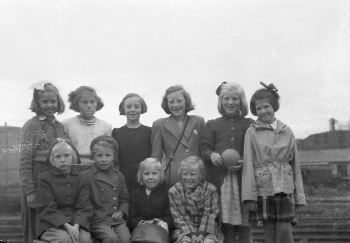 Skolebarn på ferie til Saltøya