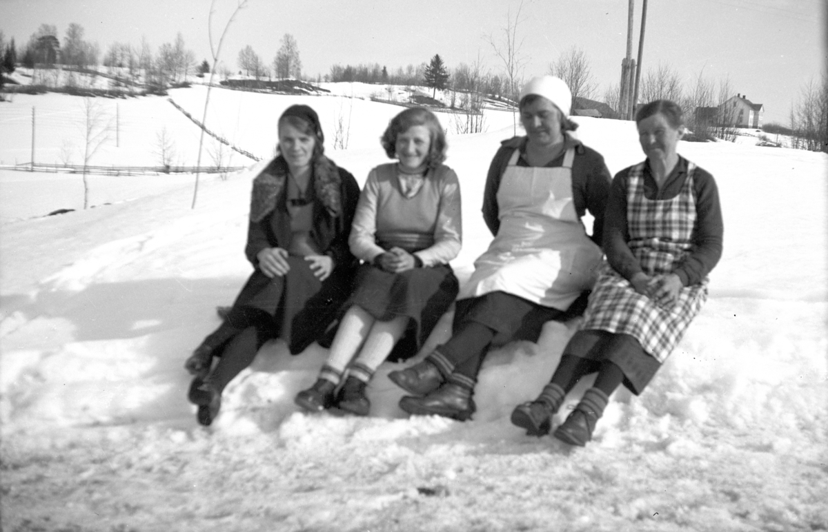 Gruppe 4, ukjente kvinner, vinter