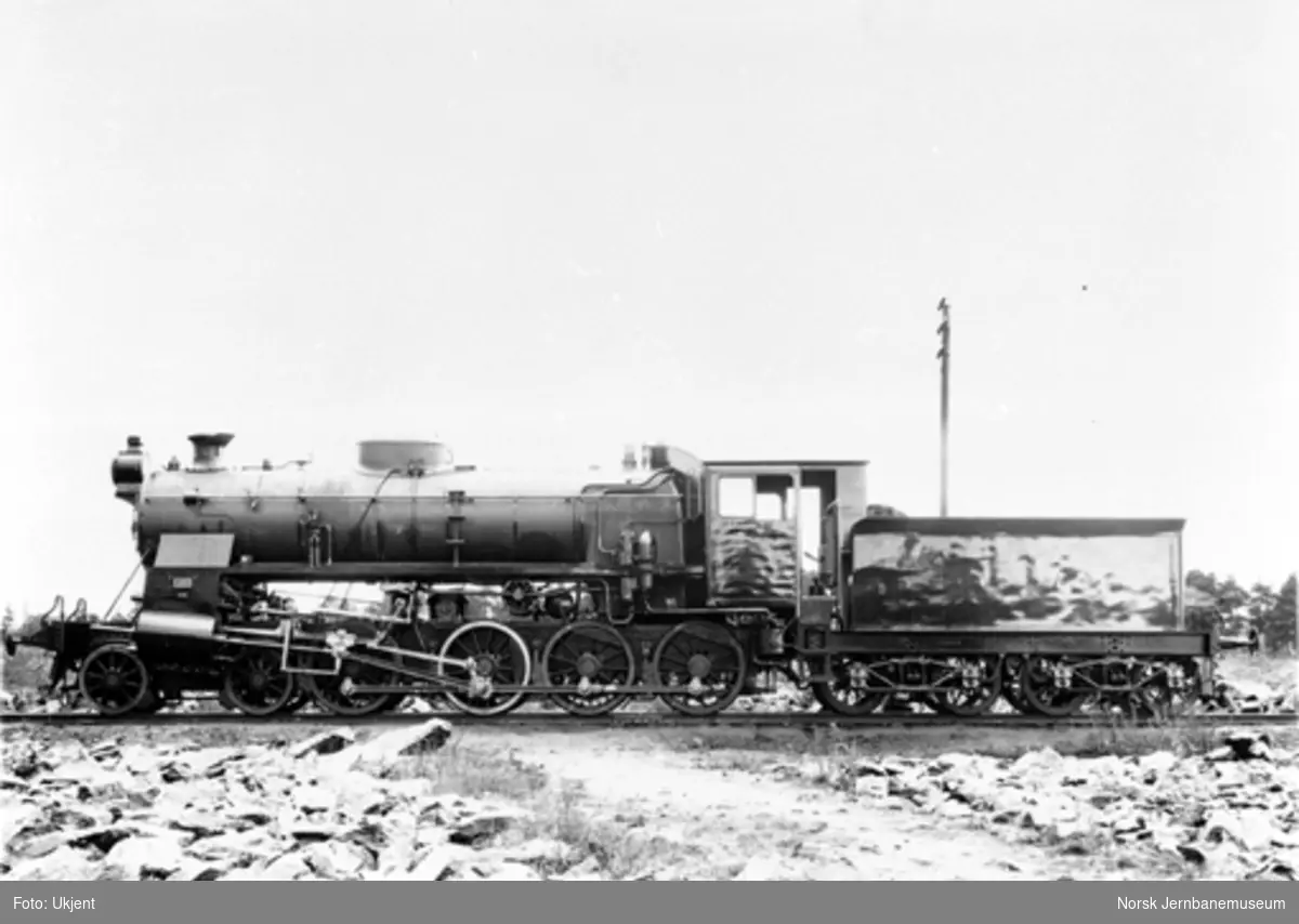 Leveransefoto av damplokomotiv type 26c nr. 398 ved levering fra Nydqvist & Holm i Trollhättan