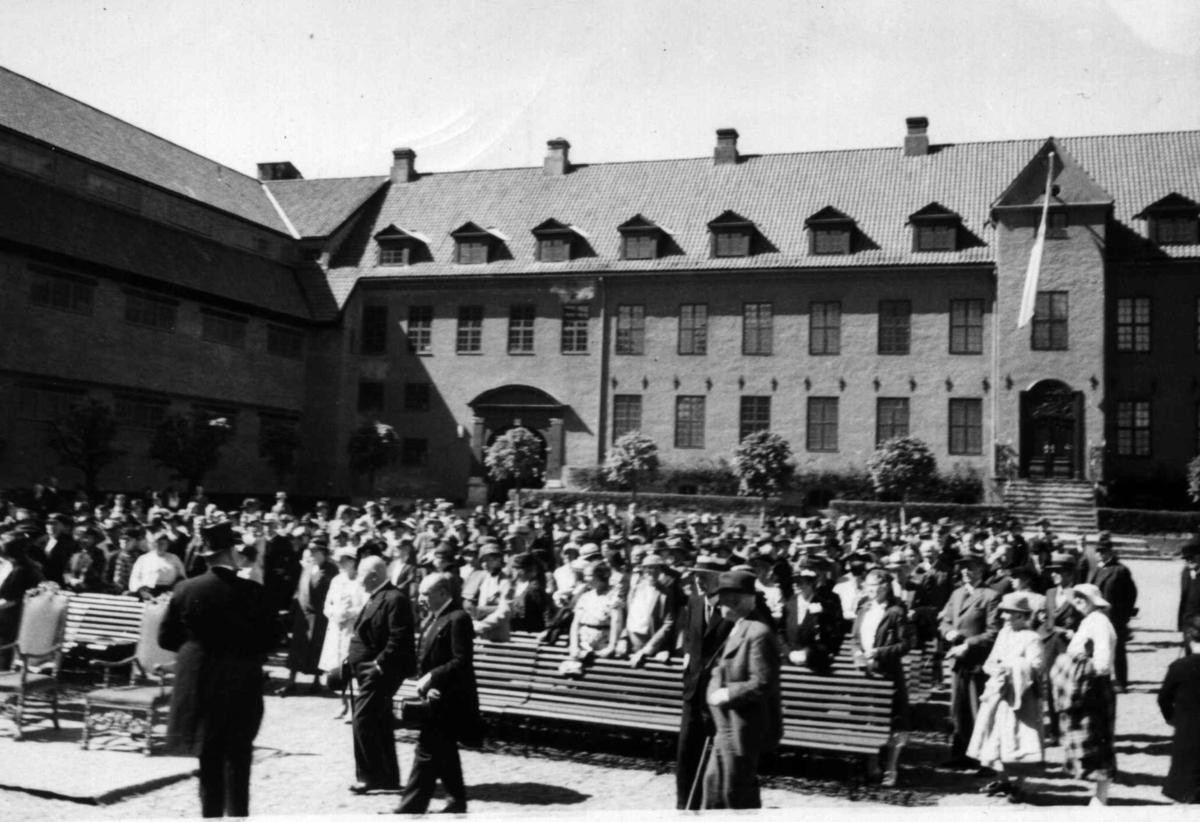 Innvielse av nye museumsbygninger på Norsk Folkemuseum 29. mai 1935.