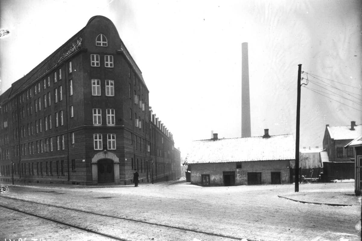 Ant. Freia, sjokoladefabrikk, Rodeløkka, Oslo.
Fra boliginspektør Nanna Brochs boligundersøkelser i Oslo 1920-årene.