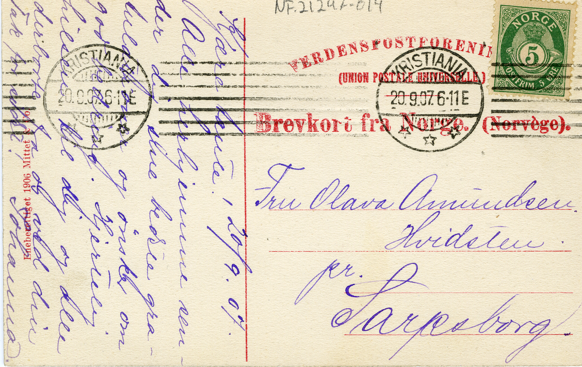 Postkort, utsikt over Slottet og Slottsparken fra luftballong.
Stemplet 20.09.1907