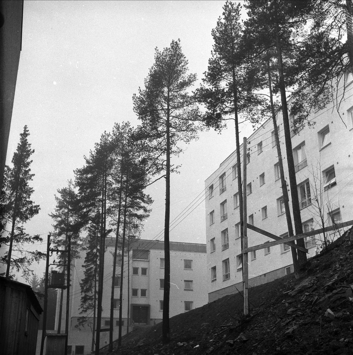 Ramstadsletta, Høvik, Bærum, Akershus, 27.11.1957. Boligblokker.