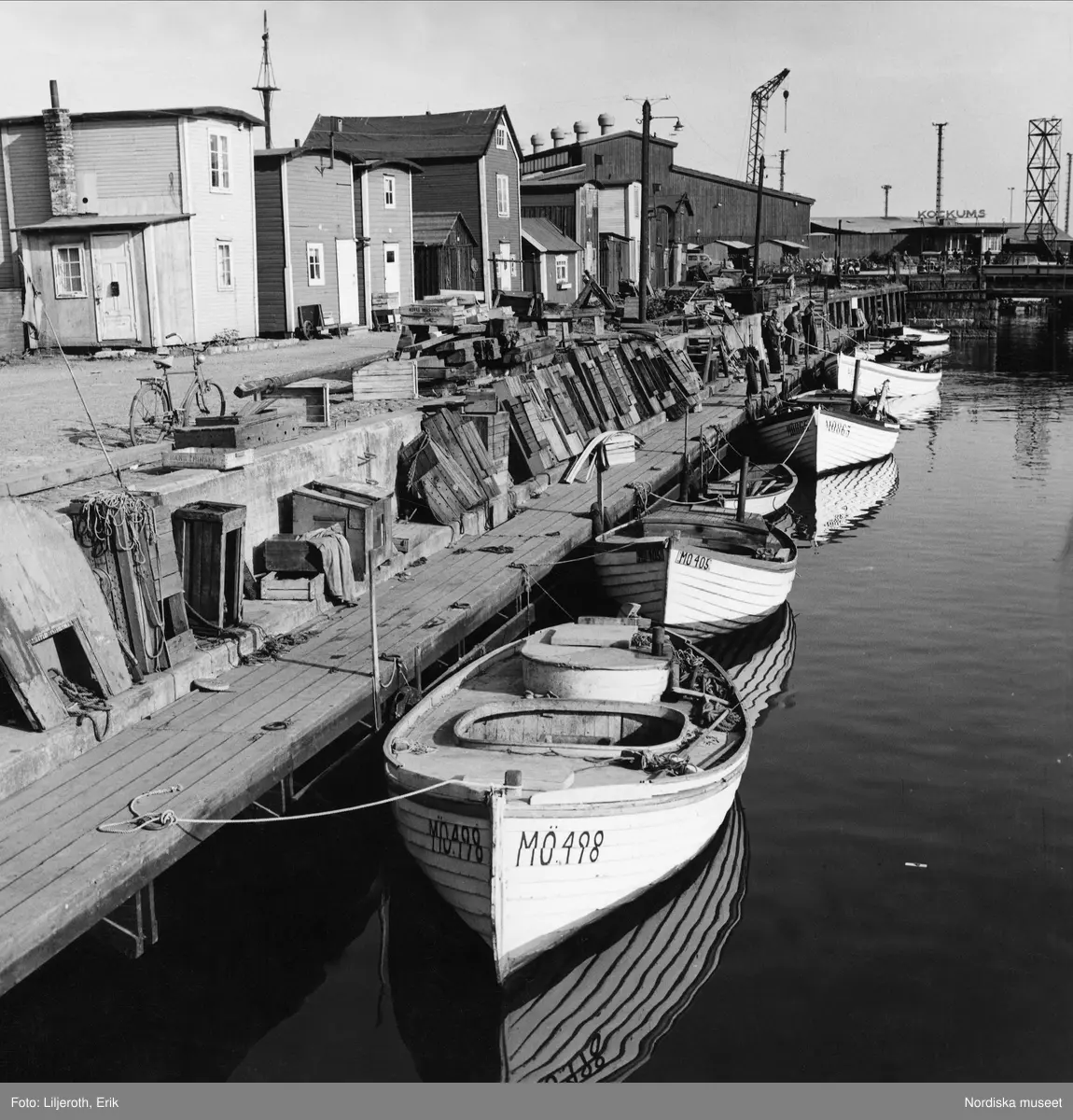 Malmö. Varvskanalen, mellan Östra och Västra Älvgatornas bodar