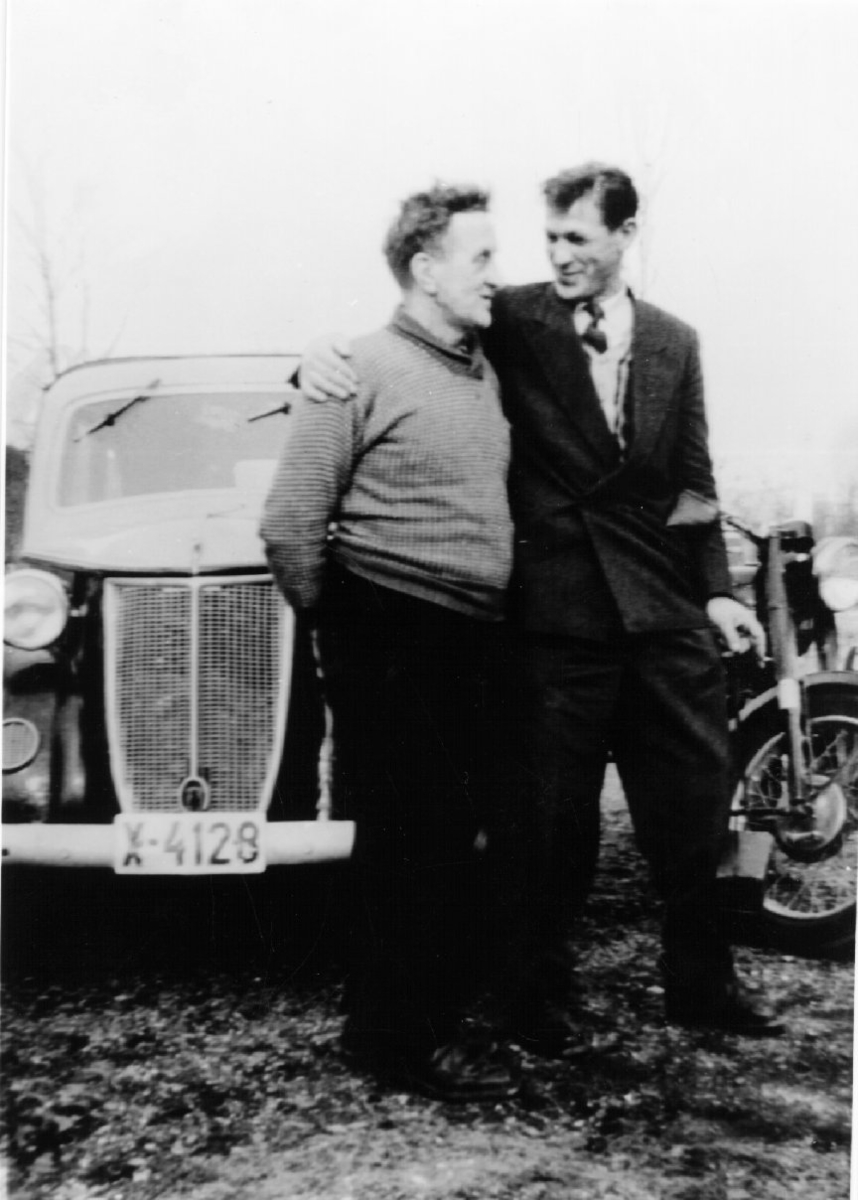 Ottar Johansen og Harry Jensen. Oksvik, Lyngen, 1957